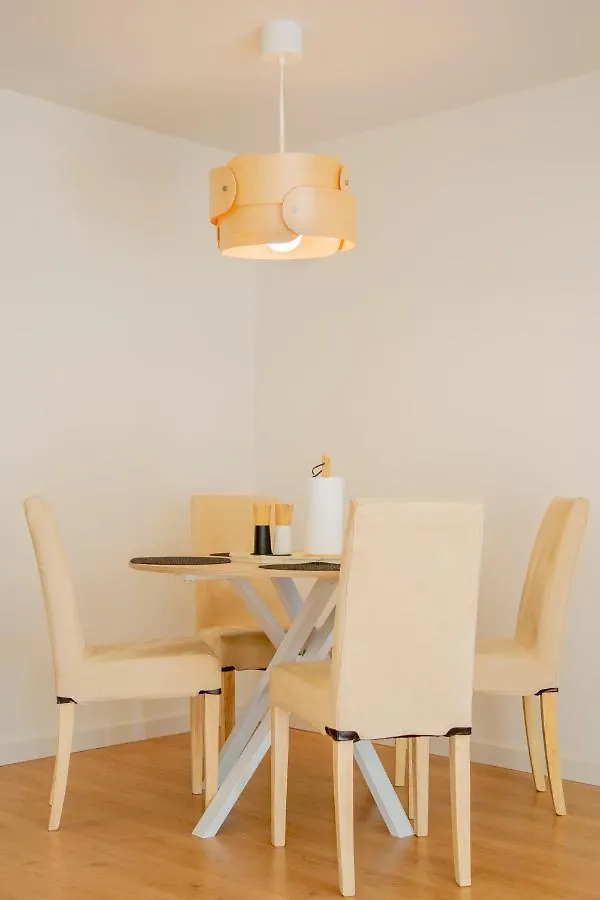 Ferienwohnung Radazul Seafront 33 Apartment